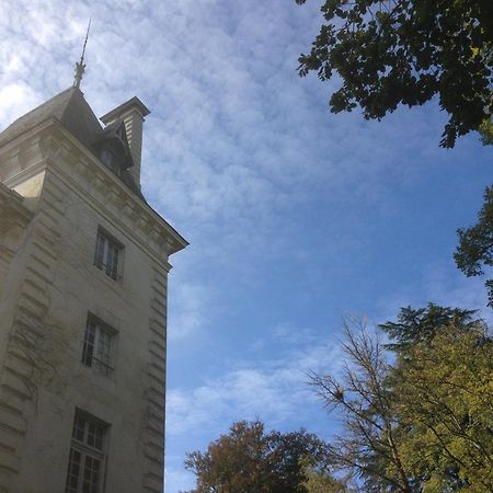 Chateau De Chasseneuil Sur Bonnieure Exterior foto