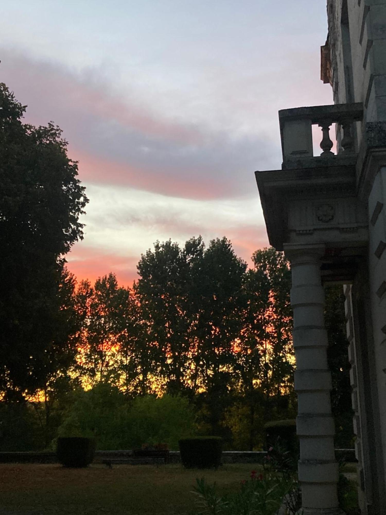 Chateau De Chasseneuil Sur Bonnieure Exterior foto